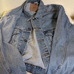 Classic Blue Denim Jacket Levi’s